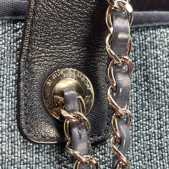 Chanel Deauville Denim Cruise Collection Large Shopper 2 Way Chain Tote Bag Rare - Picture 12 of 15